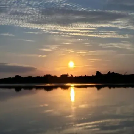 Stajnia Nad Rozlewiskiem - Barcice Gmina Somianka